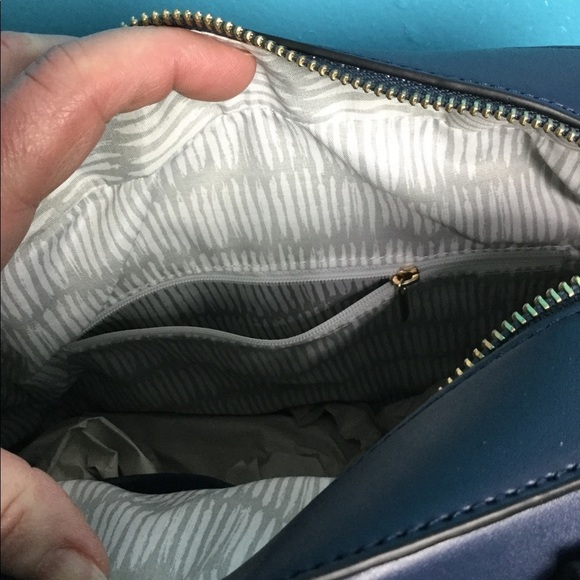 Lady NYC Purse Handbag Bag Tote Navy Blue Gold Pockets Faux Leather Pockets NWT - Picture 6 of 8